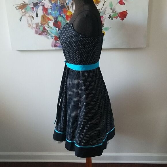 Rudy Rox Polka Dot Dress with Blue Trim size 9 - Picture 4 of 7